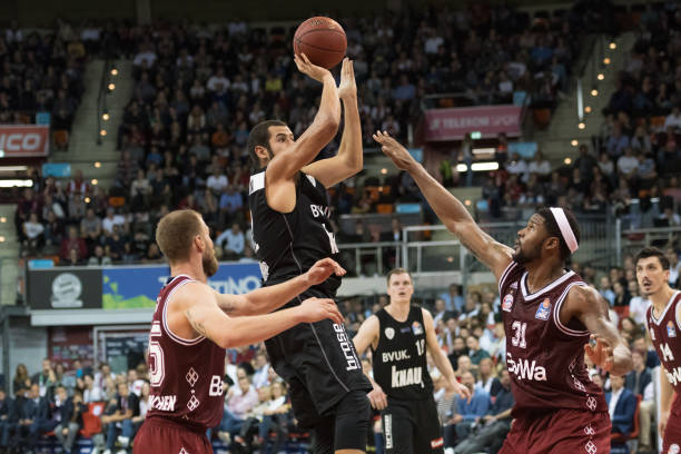 更是一次情 更是一次情