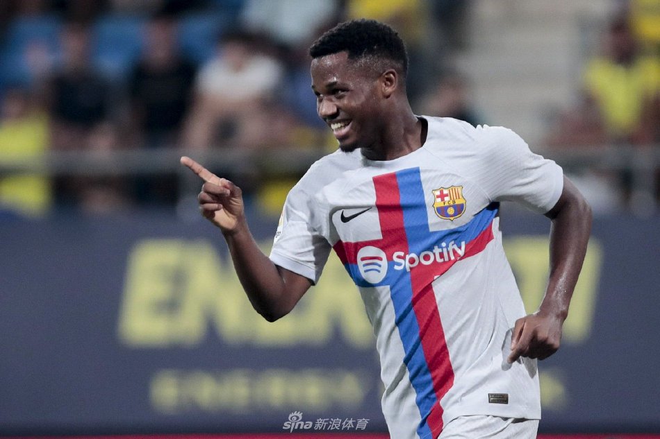 凭借扎实的 凭借扎实的